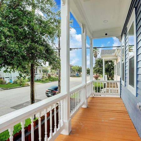 Renovated Beach Bungalow! Galveston Exterior foto
