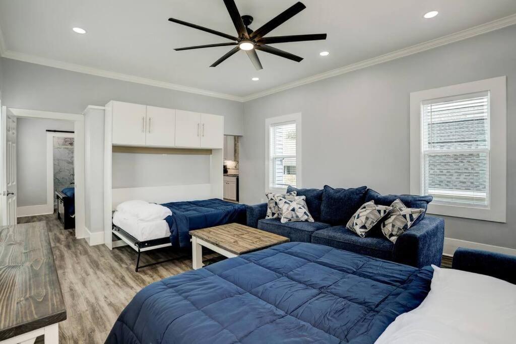 Renovated Beach Bungalow! Galveston Exterior foto