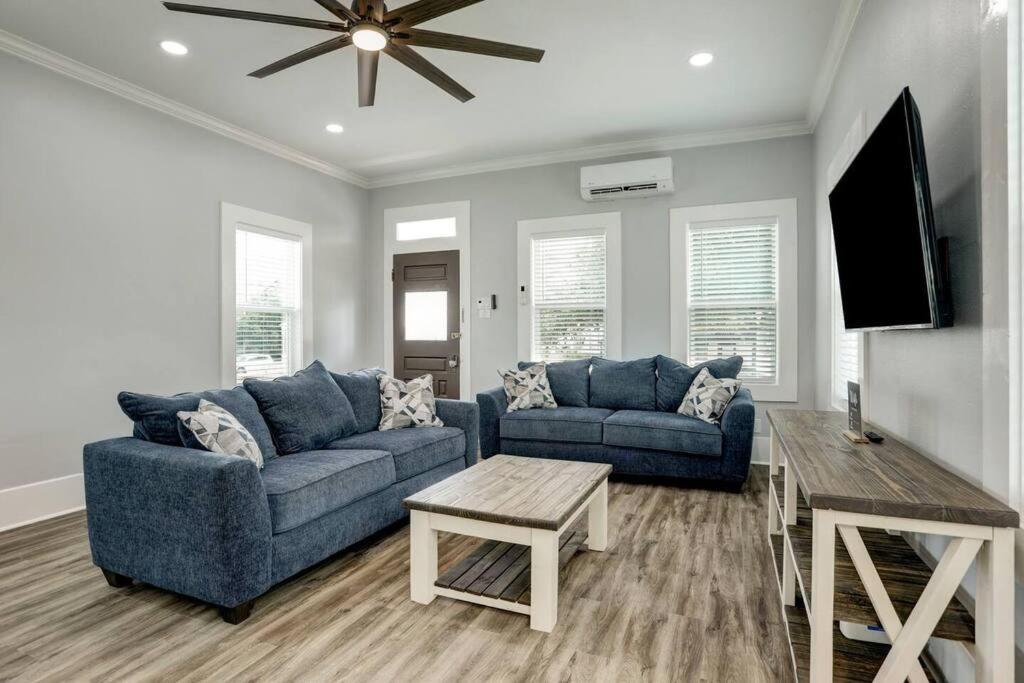 Renovated Beach Bungalow! Galveston Exterior foto